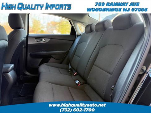 Used 2021 Kia Forte LXS image 16