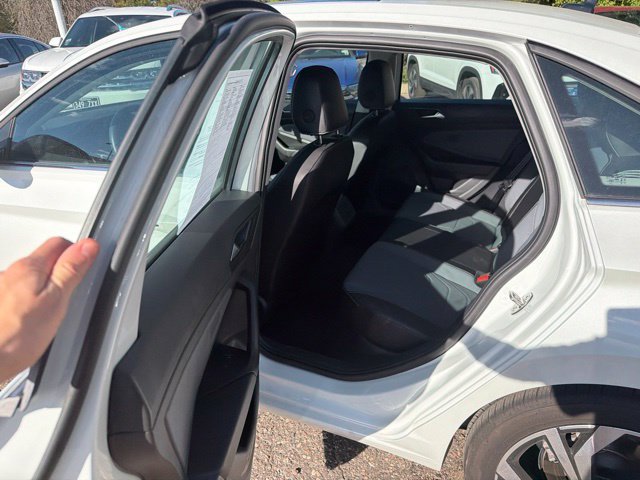 Certified 2026 Volkswagen Jetta SEL FWD image 17