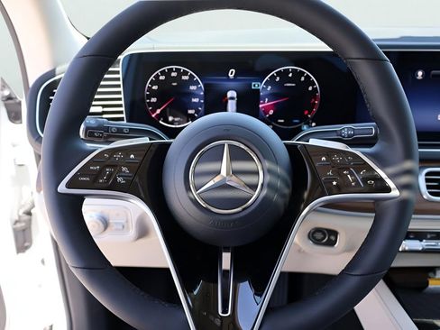 New 2026 Mercedes-Benz GLE 580 4MATIC image 32