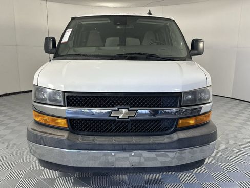 Used 2019 Chevrolet Express 3500 LT w/ LT Preferred Equipment Group RWD image 3