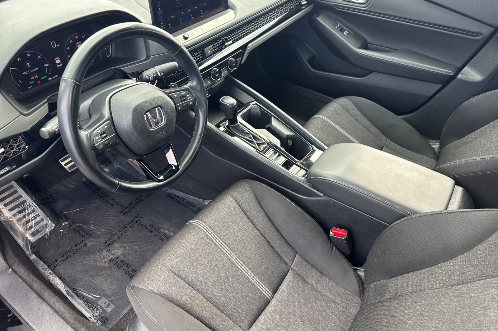 Used 2024 Honda Accord Sport image 4