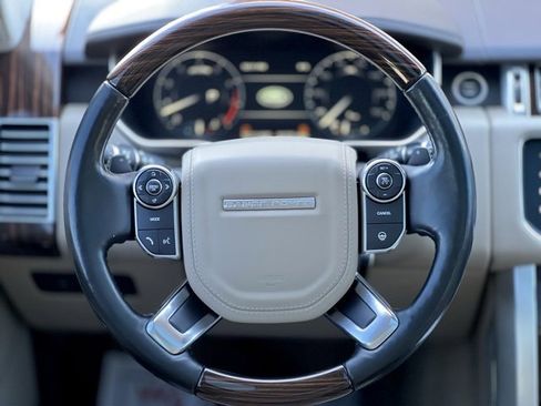 Used 2016 Land Rover Range Rover HSE image 34