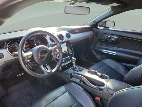 Used 2016 Ford Mustang GT Premium w/ Equipment Group 401A RWD image 28