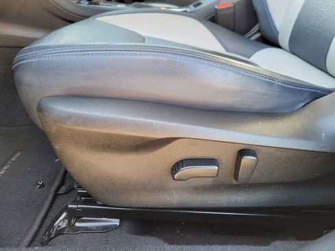 Used 2020 Subaru Crosstrek Hybrid w/ Moonroof Package w/Navigation image 22