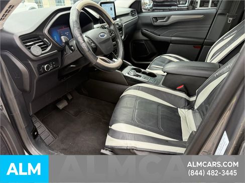 Used 2024 Ford Escape Active image 11