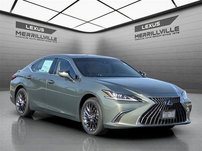 Certified 2025 Lexus ES 300h w/ Luxury Package