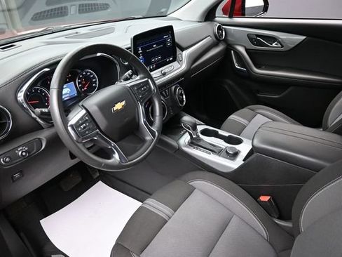 Used 2023 Chevrolet Blazer LT w/ Convenience Package FWD image 18