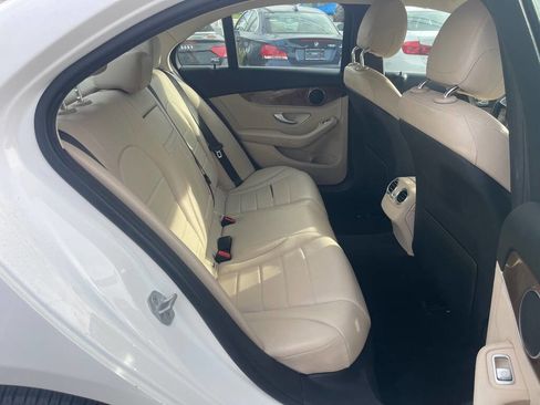 Used 2015 Mercedes-Benz C 300 4MATIC Sedan image 17