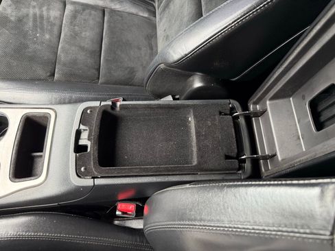 Used 2017 Jeep Grand Cherokee Altitude image 51