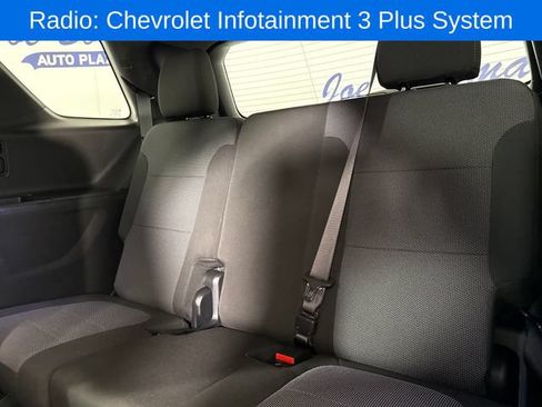 Used 2023 Chevrolet Traverse LT w/ LPO, Floor Liner Package AWD/4WD image 14