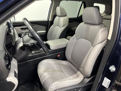 Certified 2024 Honda Pilot Touring image 15
