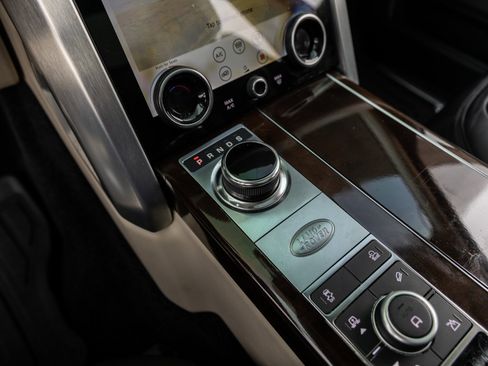 Used 2021 Land Rover Range Rover Westminster Edition image 27