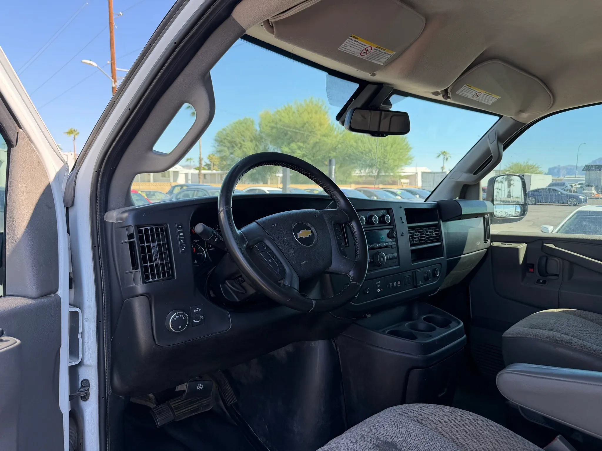Used 2021 Chevrolet Express 2500 w/ Safety Package RWD image 17