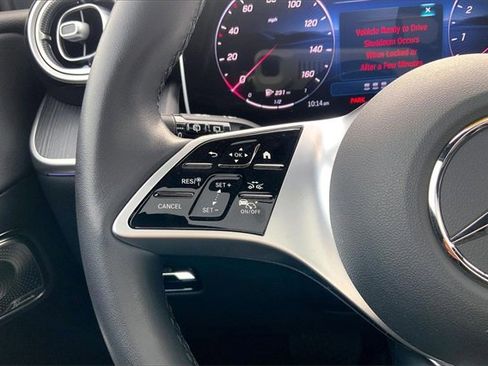 Used 2025 Mercedes-Benz GLC 300 4MATIC image 20