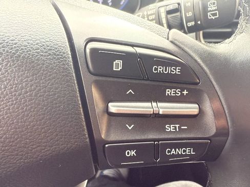 Used 2021 Hyundai Kona SEL image 11