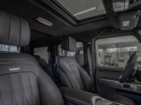 New 2027 Mercedes-Benz G 63 AMG 4MATIC image 31