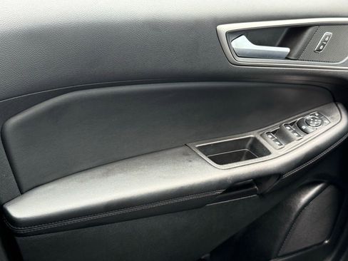 Used 2023 Ford Edge SEL w/ Convenience Package image 36