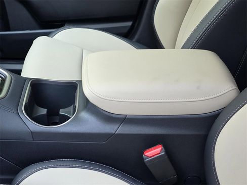 Used 2025 Subaru Outback Limited w/ Popular Package #2 image 10