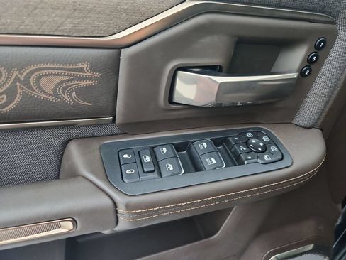 New 2026 RAM 2500 Limited AWD/4WD image 21