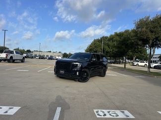 Used 2021 GMC Yukon Denali w/ Denali Ultimate Package AWD/4WD video 1
