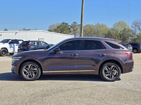 Used 2022 Genesis GV70 2.5T w/ Select Package AWD/4WD image 25