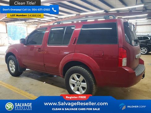 Used 2012 Nissan Pathfinder SV AWD/4WD image 3