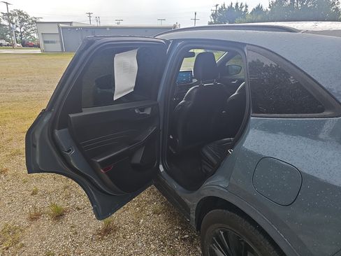 Used 2023 Ford Escape ST-Line Elite w/ Premium Technology Package AWD/4WD image 13