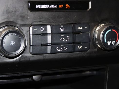 Used 2018 Ford F150 XLT image 46