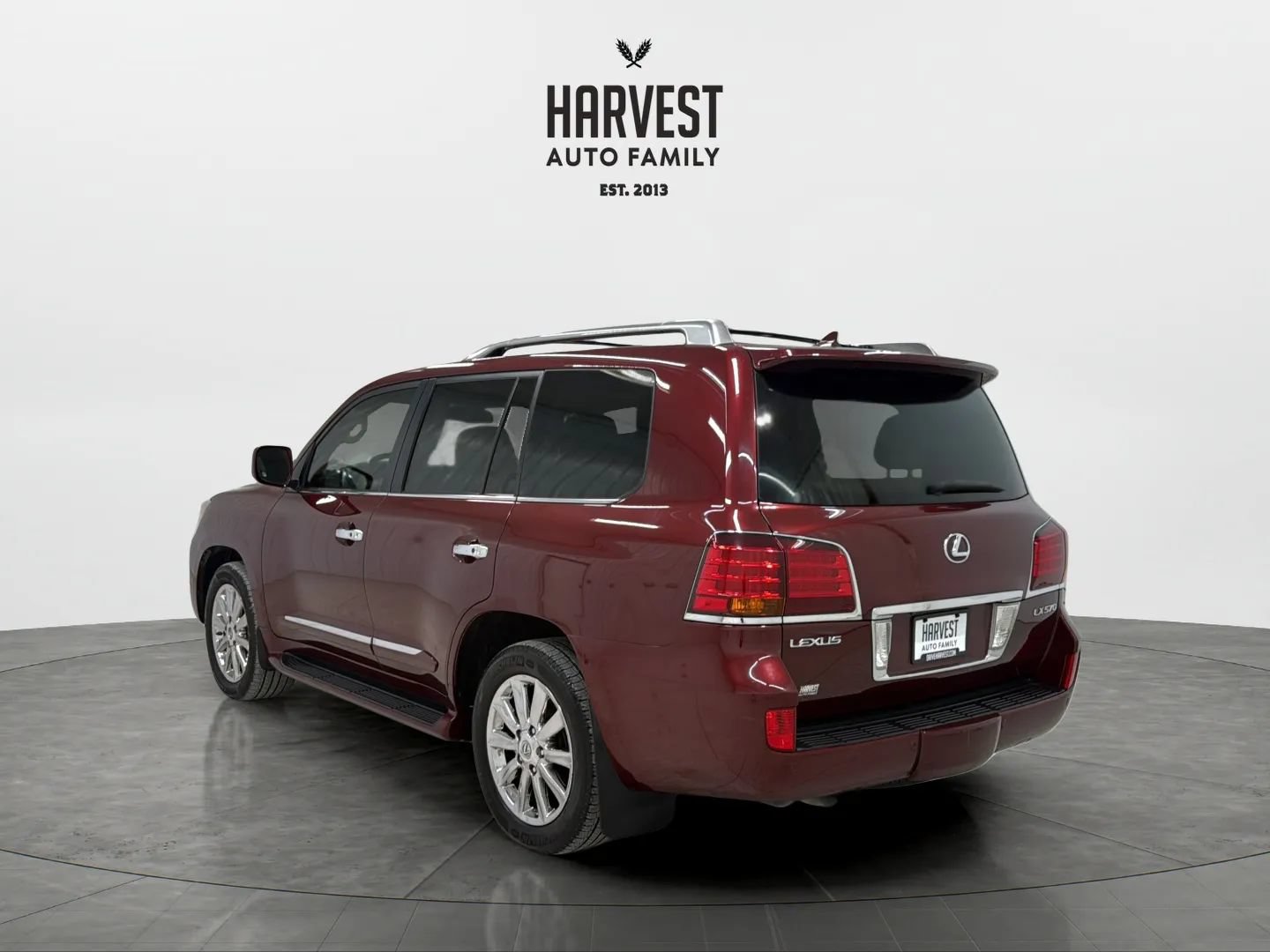 Used 2010 Lexus LX 570 4WD w/ Luxury Pkg image 4