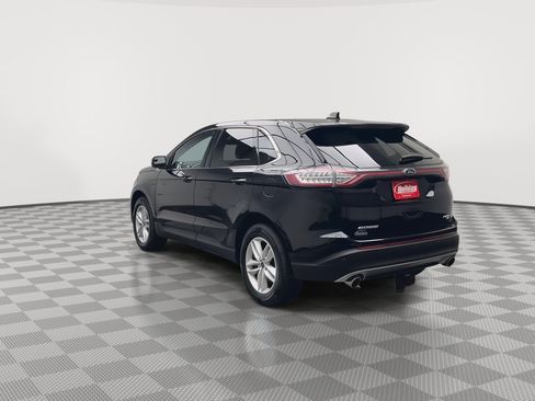 Used 2018 Ford Edge SEL AWD/4WD image 35
