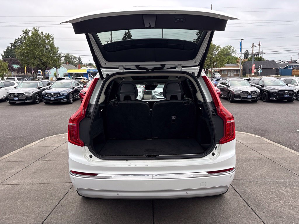 Used 2022 Volvo XC90 T8 Inscription Expression w/ Advanced Package AWD/4WD image 8