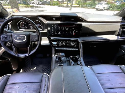 Used 2024 GMC Sierra 1500 AT4X w/ AT4X AEV Edition AWD/4WD image 7