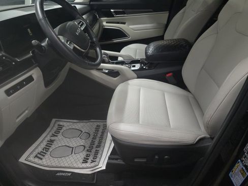 Used 2024 Kia Telluride S w/ S Sunroof Package image 15