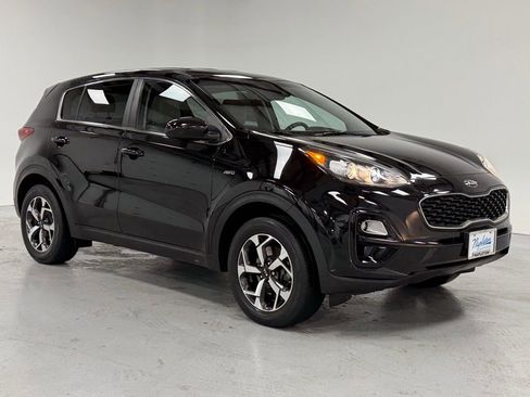 Used 2020 Kia Sportage LX image 6