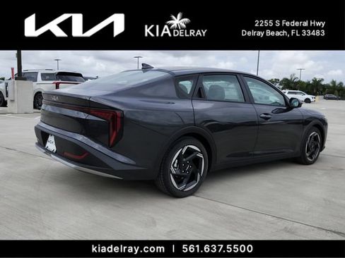 New 2026 Kia K4 EX FWD image 3