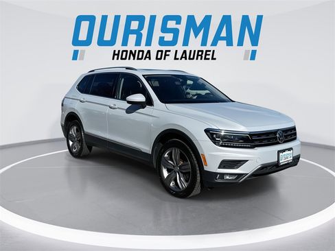 Used 2019 Volkswagen Tiguan SEL Premium image 2