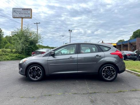 Used 2012 Ford Focus SE image 8