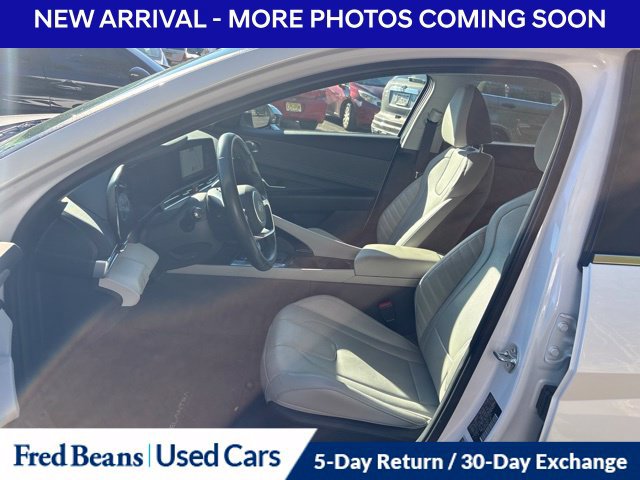 Certified 2024 Hyundai Elantra Limited FWD image 12