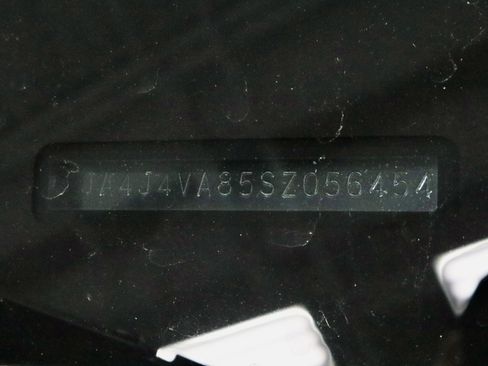 New 2025 Mitsubishi Outlander SE image 34