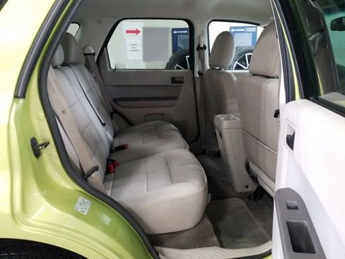 Used 2011 Ford Escape XLT AWD/4WD image 13