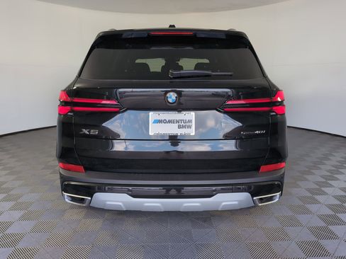 Used 2026 BMW X5 sDrive40i w/ Premium Package image 8