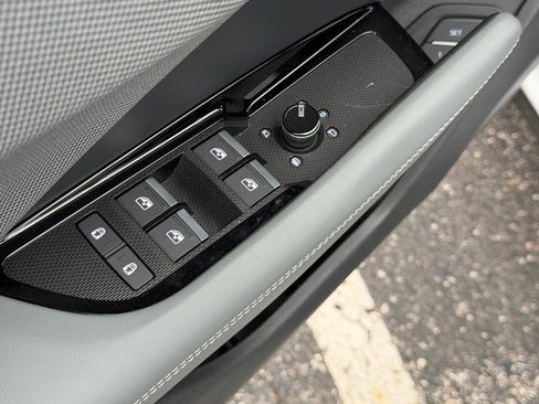 New 2026 Audi Q3 quattro 2.0T AWD/4WD image 9
