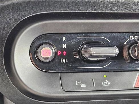 Certified 2025 MINI Cooper S image 15