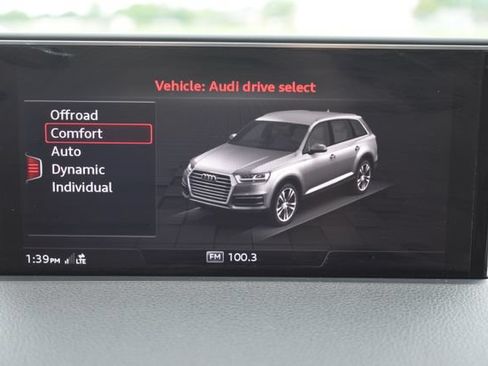 Used 2018 Audi Q7 3.0T Prestige w/ Prestige Package AWD/4WD image 28