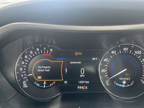 Used 2018 Lincoln MKZ Premiere w/ Magnetic Appearance Package FWD image 15
