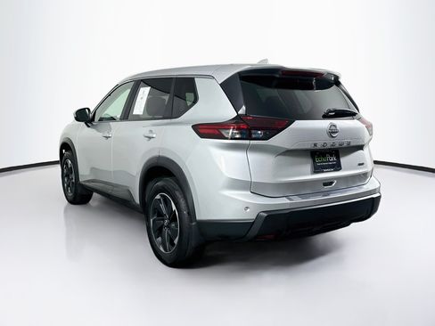 Used 2025 Nissan Rogue SV AWD/4WD image 5