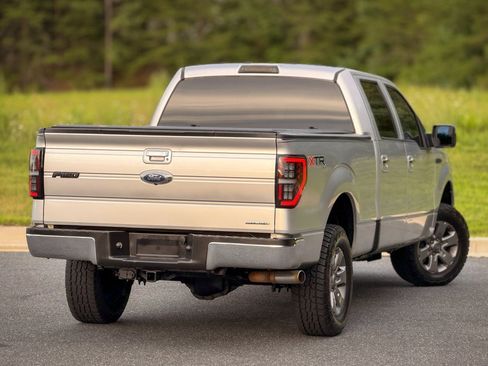 Used 2011 Ford F150 XLT w/ XTR Pkg AWD/4WD image 11