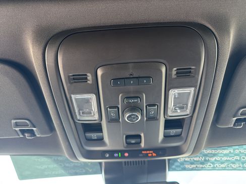 Used 2024 Chevrolet Tahoe Z71 w/ Luxury Package AWD/4WD image 28