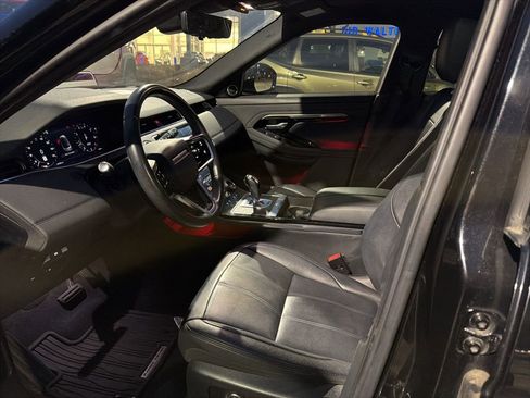 Used 2022 Land Rover Range Rover Evoque SE image 16