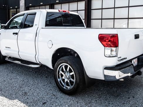 Used 2010 Toyota Tundra 2WD Double Cab image 7